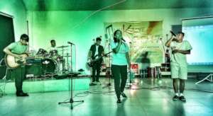 The Abstract Band makes the crowd cheer