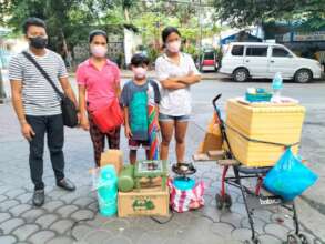 Obana family happily received business assistance