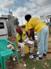 Nurse providing FP contraception drng door to door