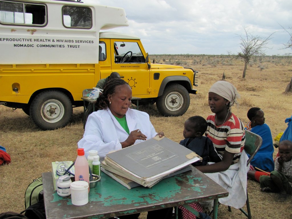 Reduce Suffering in Kenya Via Health Care Services