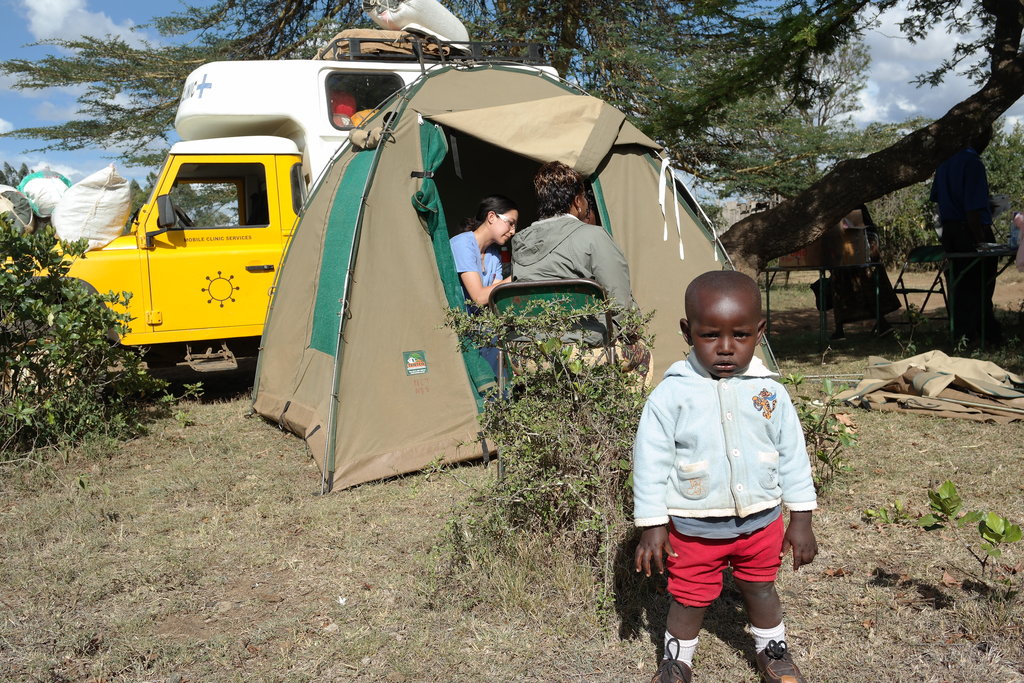 Reduce Suffering in Kenya Via Health Care Services