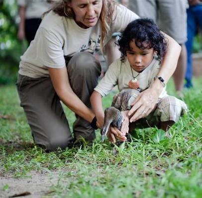 Build resilient and sustainable island communities