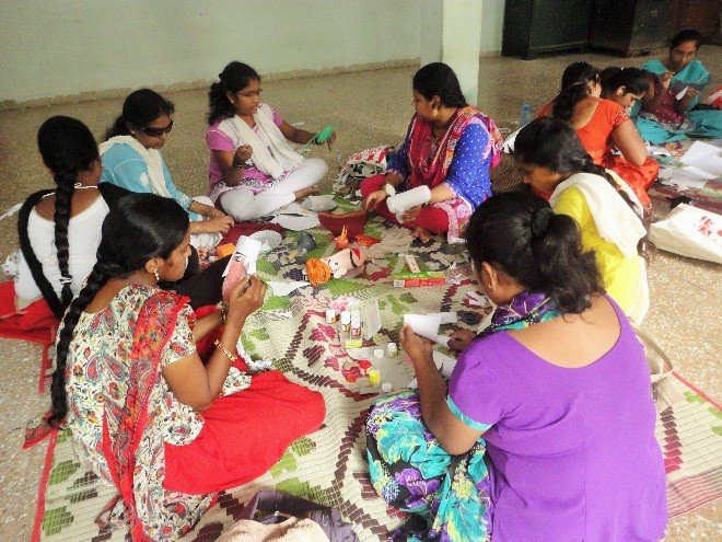 Learning to make low cost puppets
