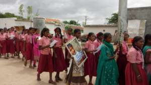 Rally for "Shale kade nanna nade"