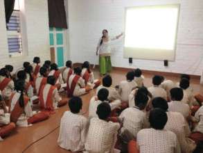 Dr. Priya conducts the session