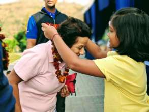 Volunteers Greet Attendees