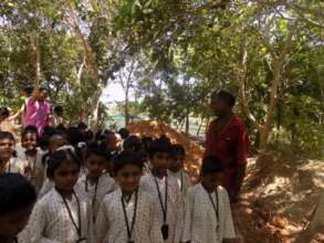 Students entering the farm