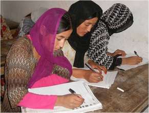 Students at an AAE-based school