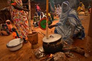 Traditional Cooking Stove