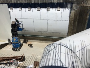 The installation of the largest panel is complete