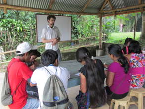 An outdoor training class