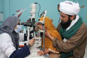Mahnoor being screened for her cataract