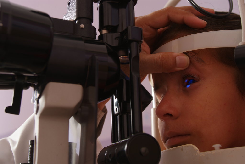 Provide Sight to 10,000 Blind Children in Pakistan