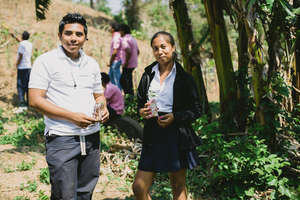 SAT students learning at the San Isidro farm