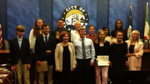 2015 Lead Graduates Celebrate After Speech Contest