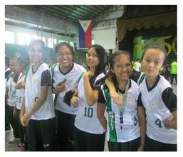 Student Hannah with her classmates from Batangas