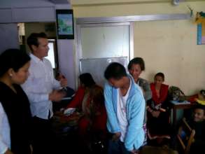 Trent demonstrating with patient