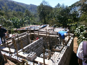 house going up in Pasajquim