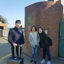 NKHR staff and volunteers in front of Hanawon