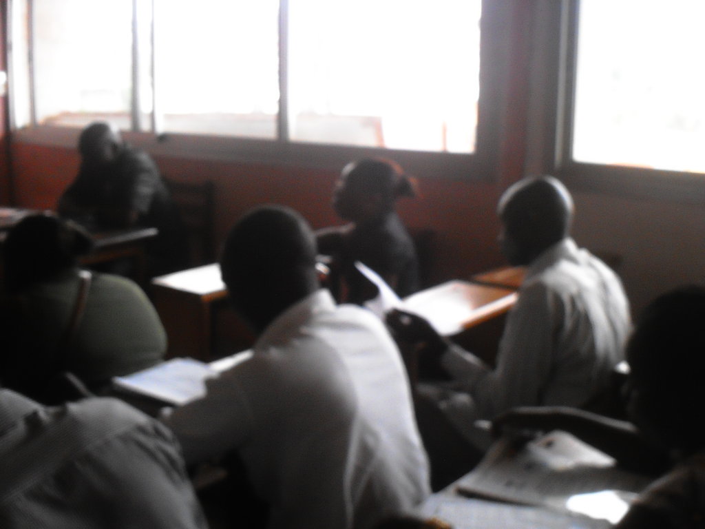 Use football to help 5000 children in Cameroon