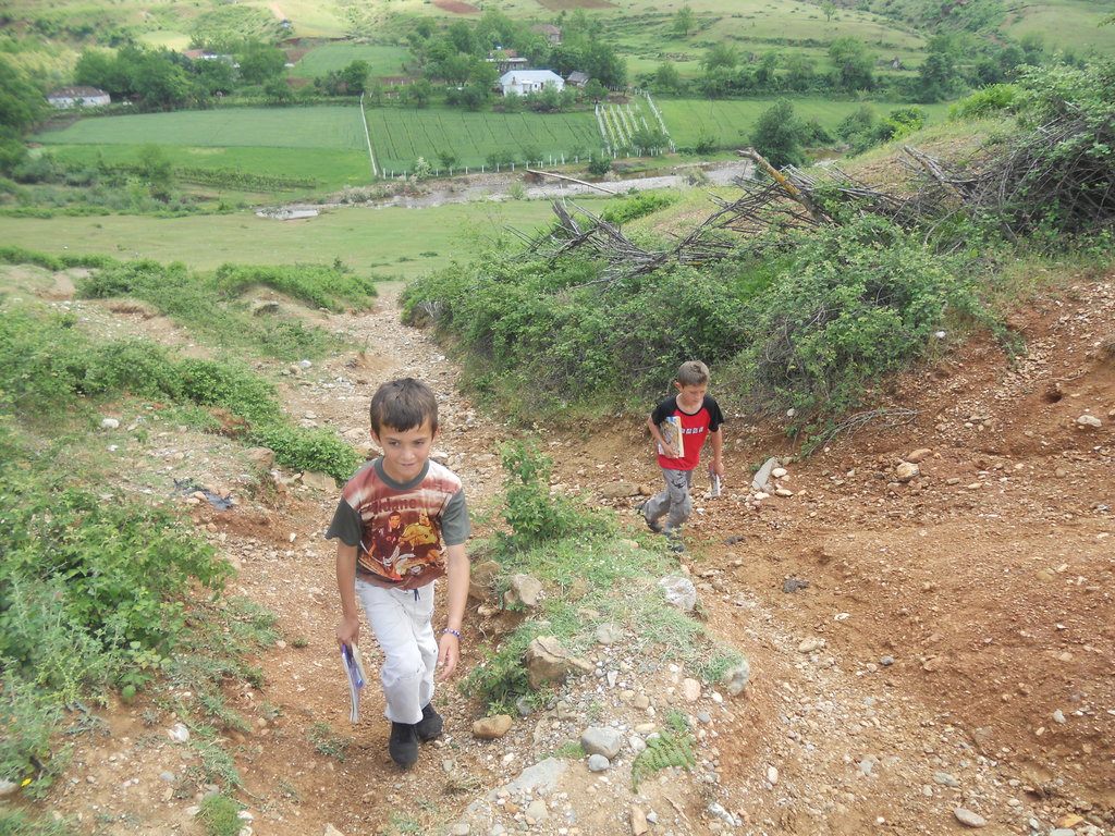 Monthly Mobile Library for Albanian Children