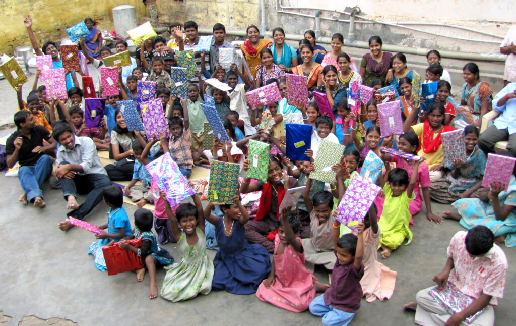 Educate 25000 Children through Volunteers in India