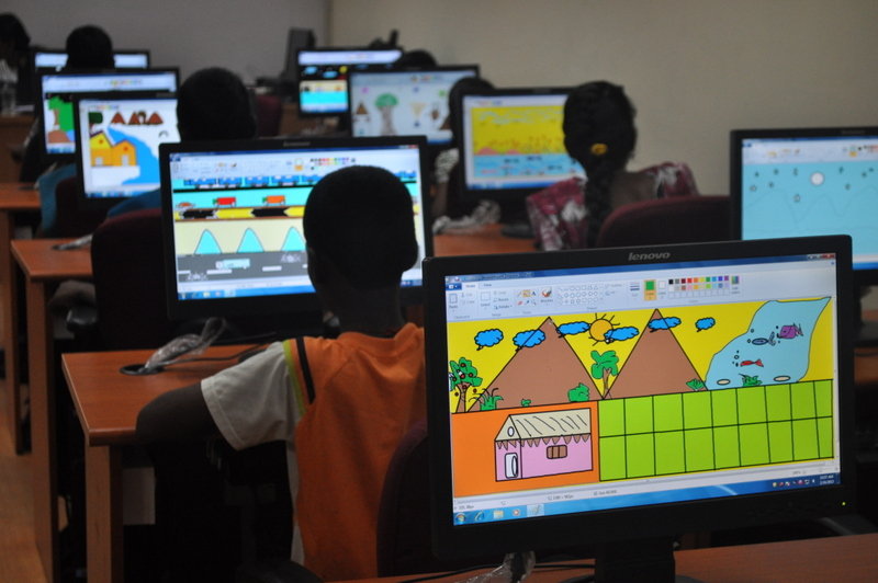 Educate 25000 Children through Volunteers in India