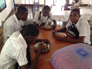 Lunch for the 10th graders