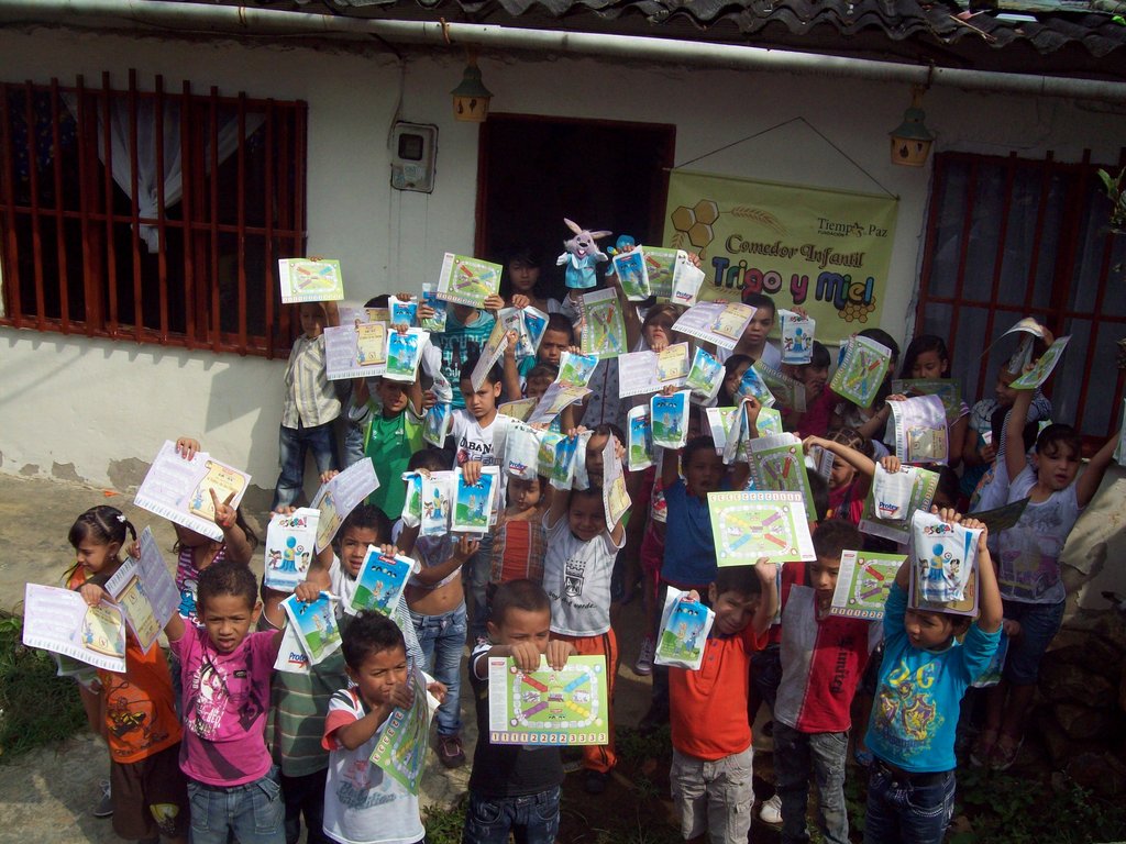 Feed 100 children with malnutrition in Medellin
