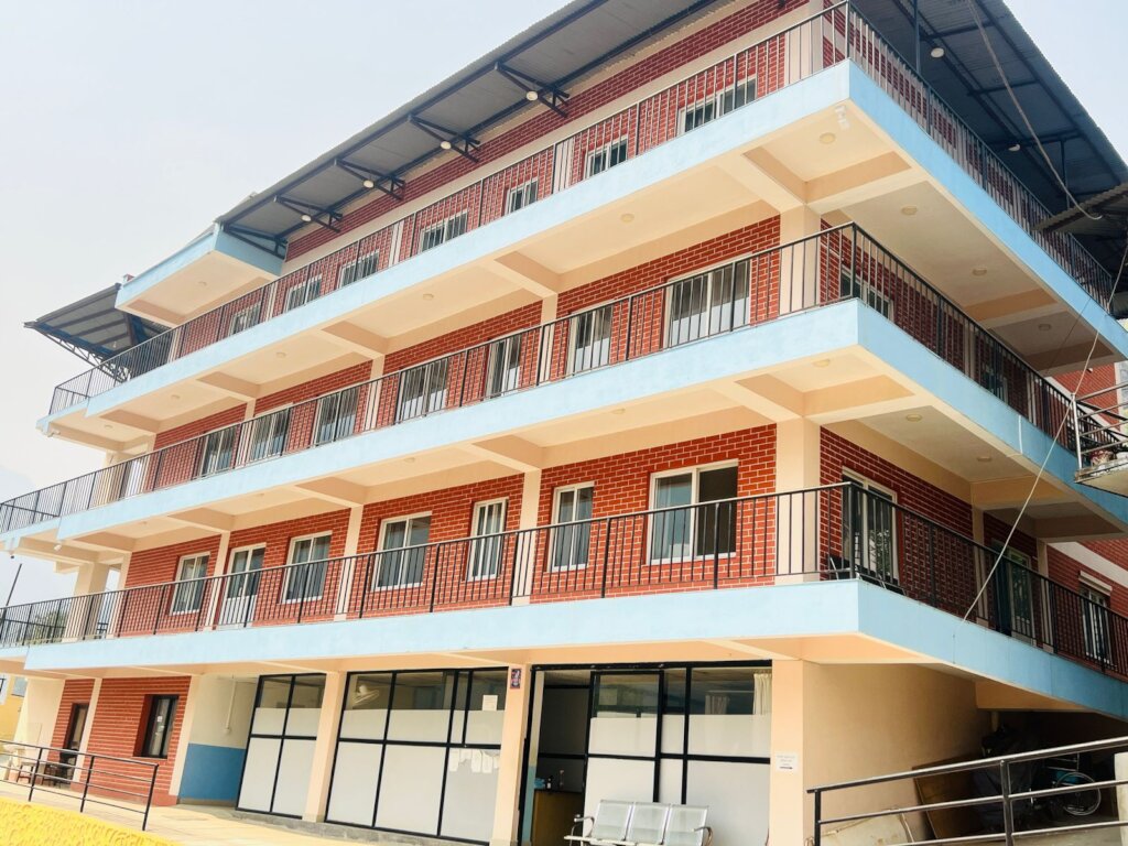 New 4 Storay Building