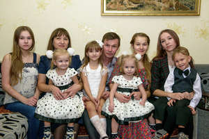 Little sisters Dasha and Masha