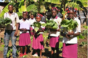 schoolgirls proud of the harvest