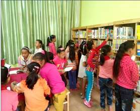 Children finding books