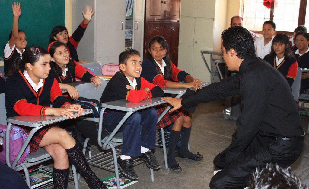 Invest in Teacher Training in Mexico