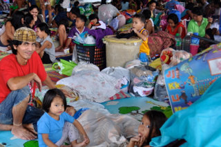 5,000 hot meals for evacuees like Alyona