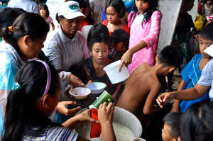Hot meals are lifeline for evacuees