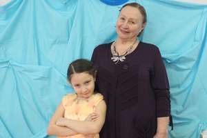 Luisa's grandma always supports the girl