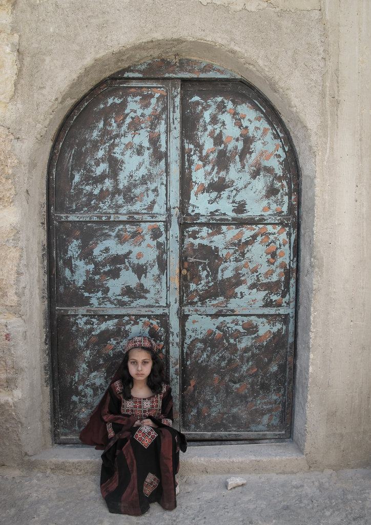 Build a Rural Women's Restaurant in Palestine