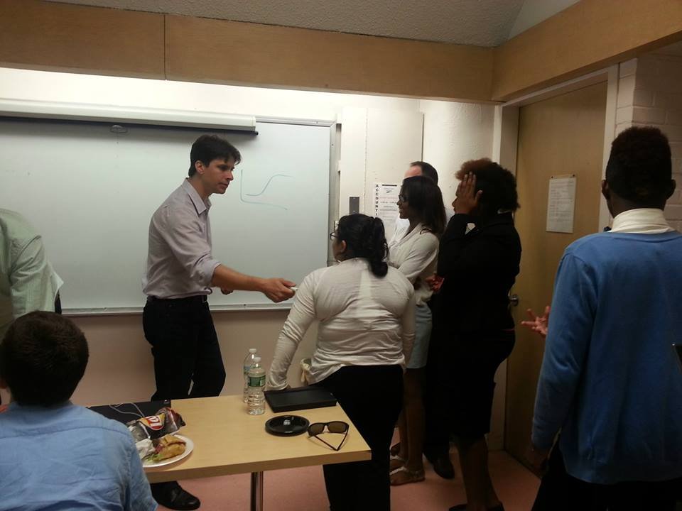 Help Young New York Entrepreneurs Start It Up