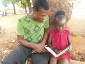 Good reading material is essential for reading !