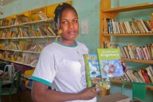 The librarian of Sabce with new books