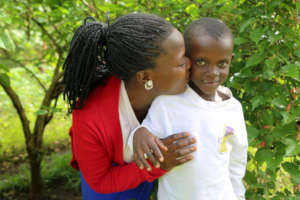 Shanti mom Rose and son Derrick