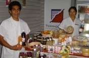 Help Female Entrepreneurs in Peru Escape Poverty