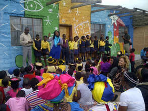 Rev Mpho A Tutu visits StarLIon Centre