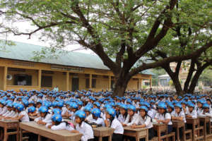 Bantheay Primary School receives over 1000 helmets