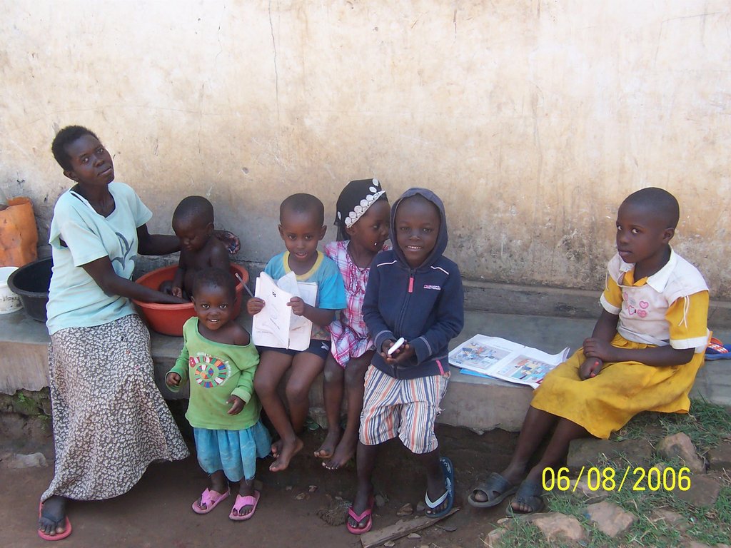 Education support to 200 ugandan orphans