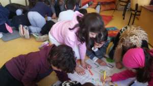 GIVING WORKSHOPS TO KIDS SO THEY FACE THE LOSS