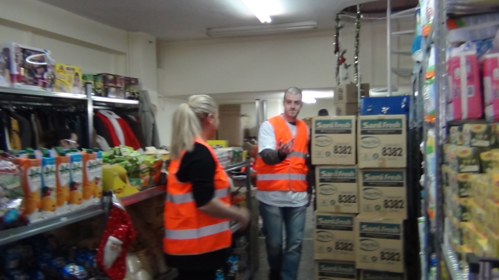 More Products needed for Greek kids in hunger