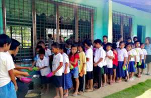 Lines of hungry children in West Visayas schools