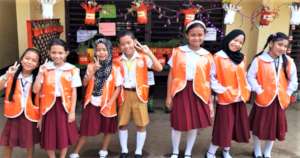 First-responders students in emergency vests